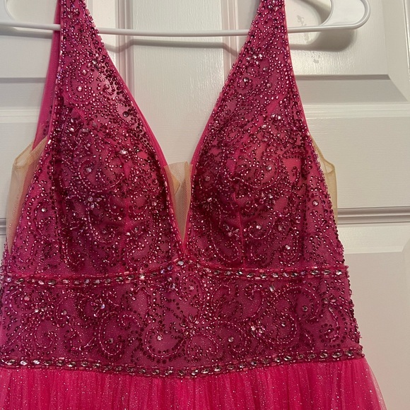 JVN by Jovani size 2 pink glitter gown with beading - Picture 5 of 8